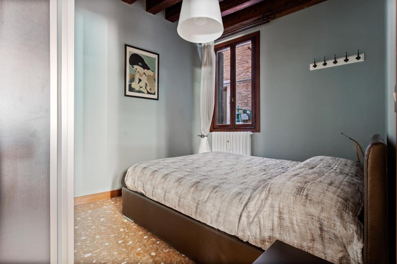 Castello Cozy Apart X4 - Calle Crosera Venedig Exterior foto