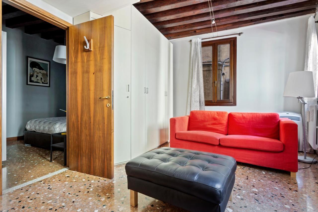 Castello Cozy Apart X4 - Calle Crosera Venedig Exterior foto