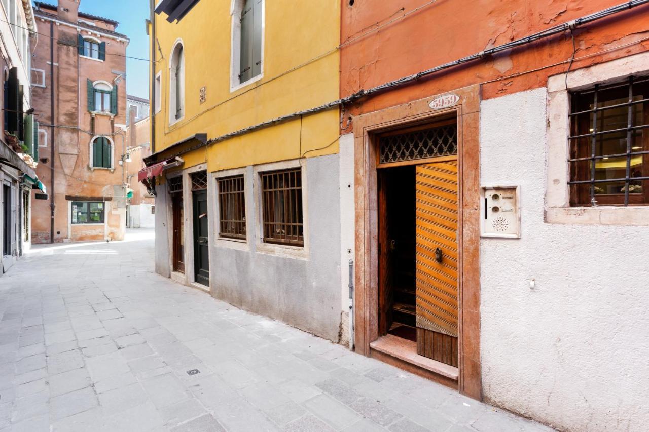 Castello Cozy Apart X4 - Calle Crosera Venedig Exterior foto